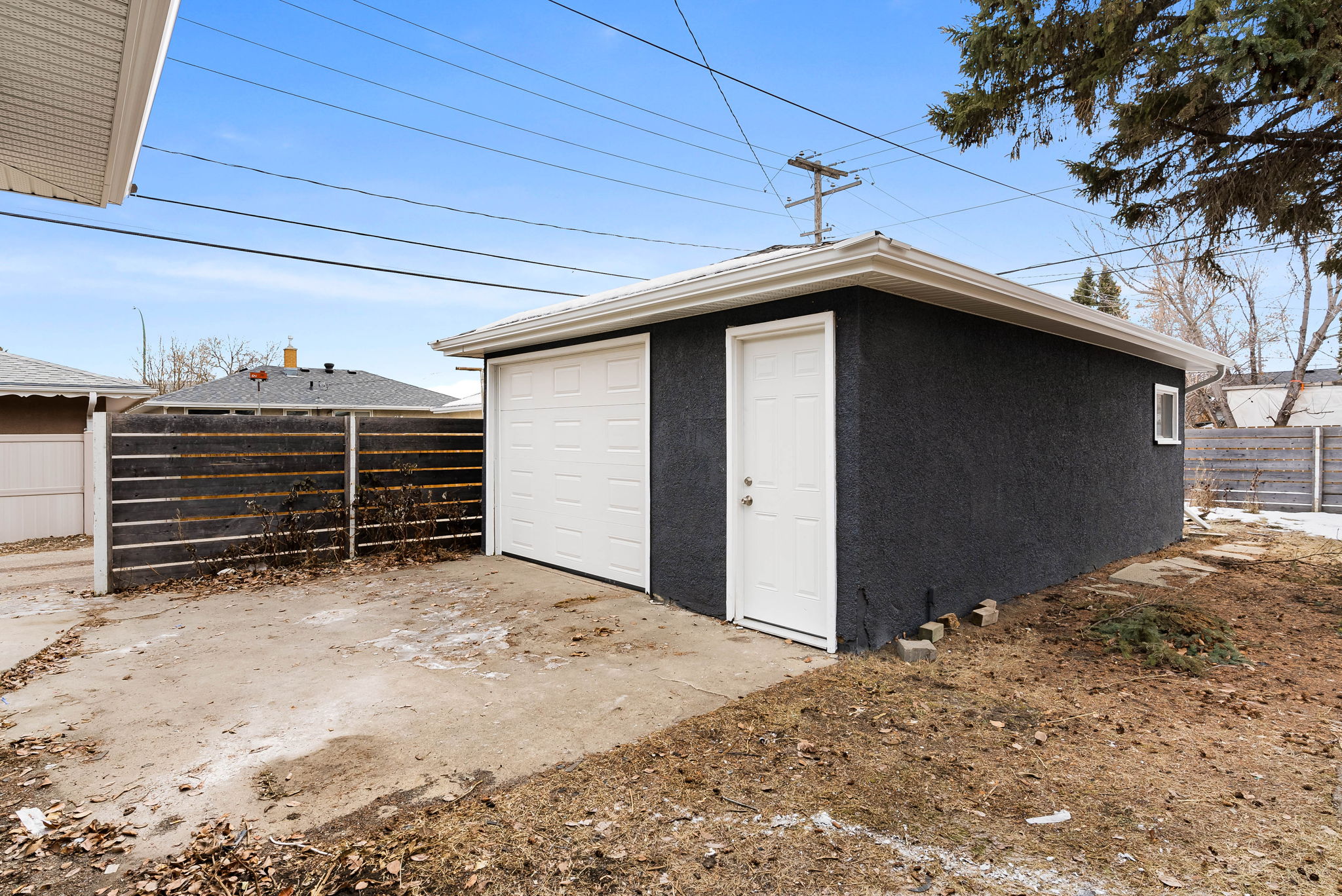 7 Donahue Ave Regina SK