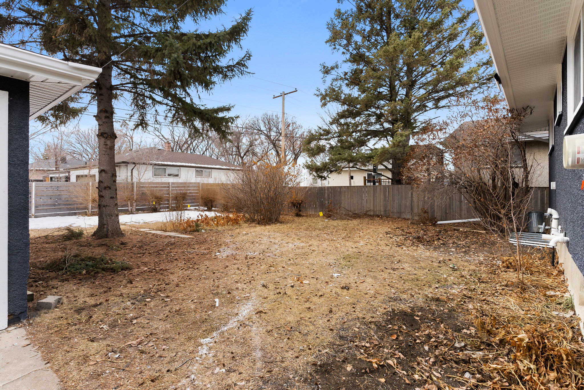 7 Donahue Ave Regina SK