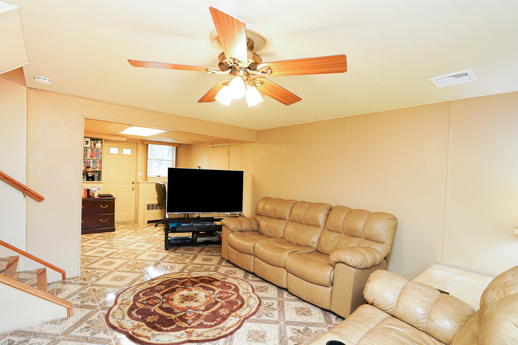 7 Falcon Pl, Huntington, NY 11743, US Photo 39
