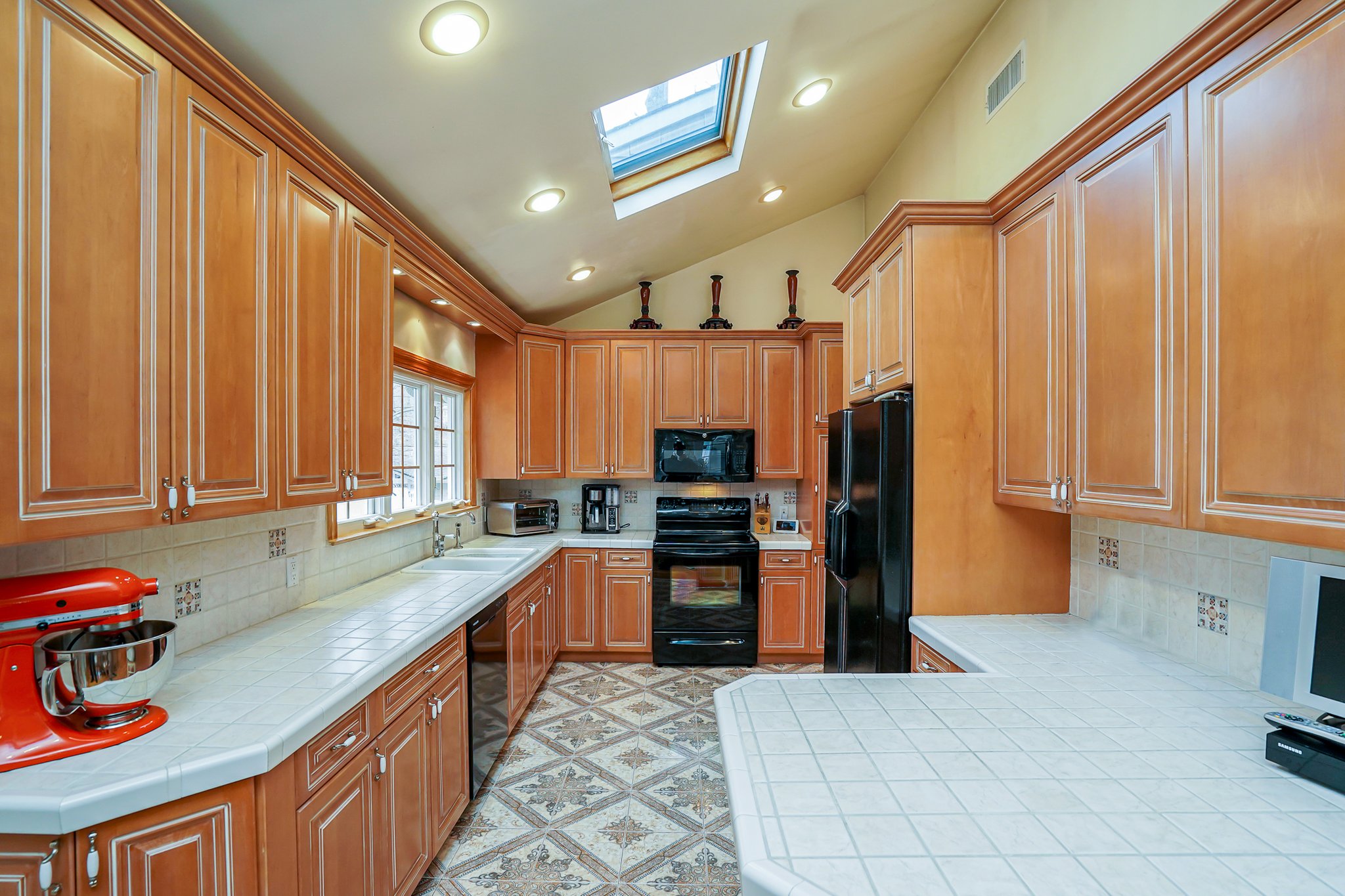 7 Falcon Pl, Huntington, NY 11743, US Photo 24