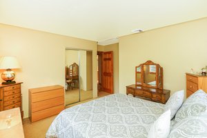 7 Falcon Pl, Huntington, NY 11743, US Photo 32