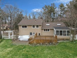 7 Falcon Pl, Huntington, NY 11743, US Photo 7