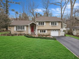 7 Falcon Pl, Huntington, NY 11743, US Photo 0