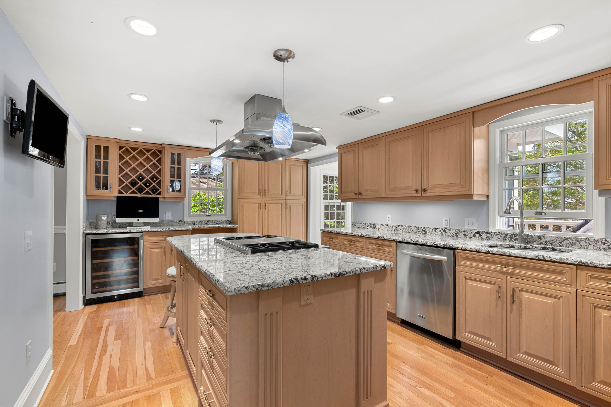 7 Fort Beach Way, Marblehead, MA 01945, USA Photo 26