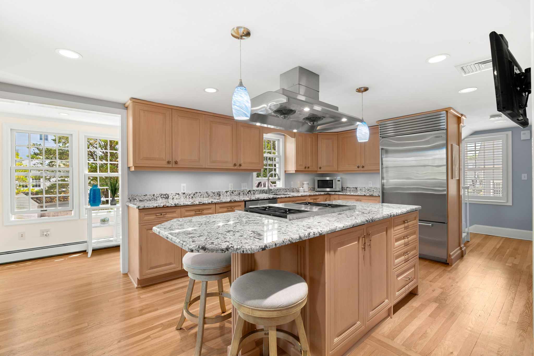 7 Fort Beach Way, Marblehead, MA 01945, USA Photo 32
