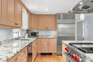 7 Fort Beach Way, Marblehead, MA 01945, USA Photo 30