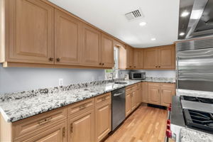 7 Fort Beach Way, Marblehead, MA 01945, USA Photo 41