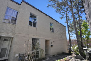  Photo 0