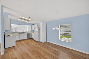 Breakfast Nook 1 of 2