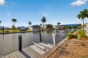 Dock 2 of 2