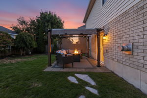 038 dusk