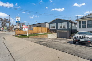 7 Garside Ave S, Hamilton, ON L8K 2V7, Canada Photo 1