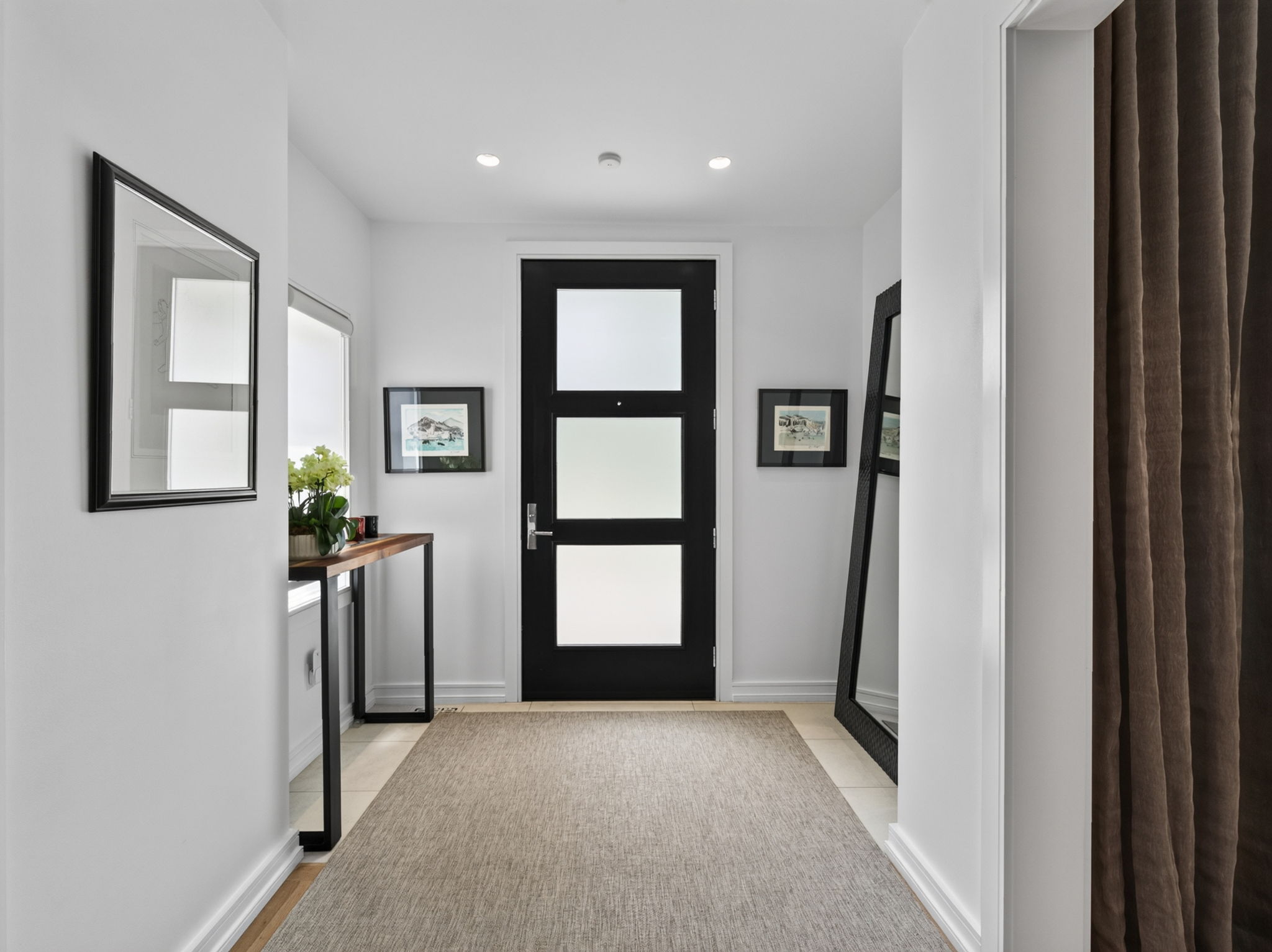 7 Glen Rush Blvd Toronto, ON M5N 2T2