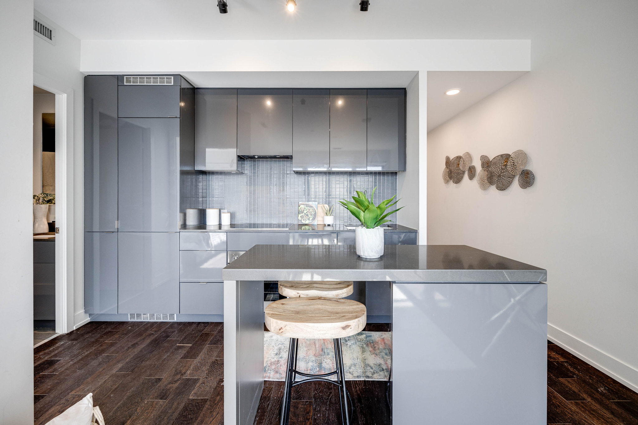 Toronto property showcase — delivered property photograph 9