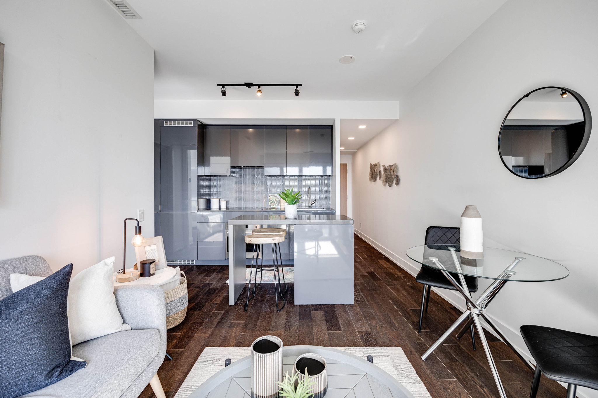 Toronto property showcase — delivered property photograph 8
