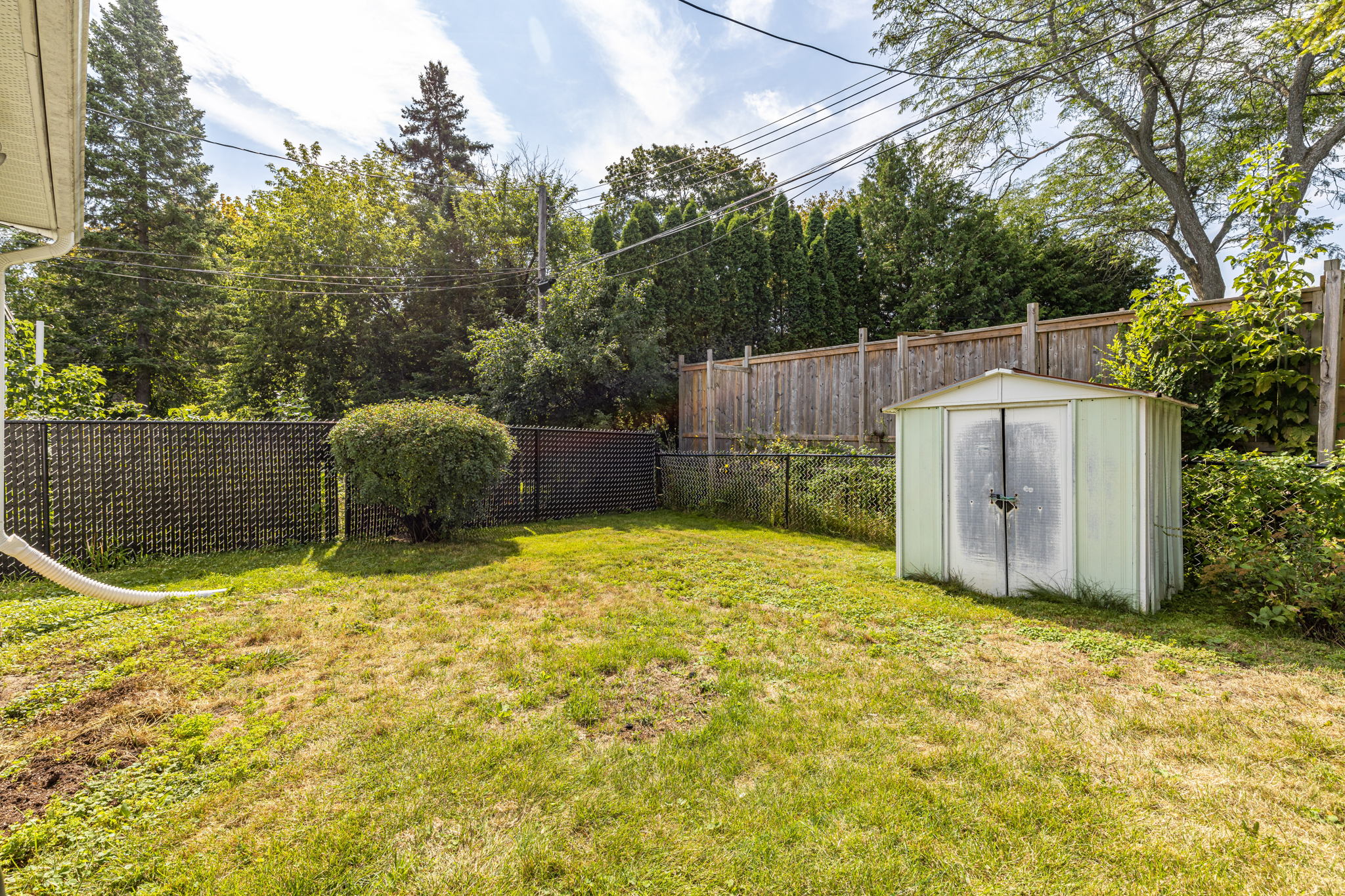 Aurora property showcase — delivered property photograph 26
