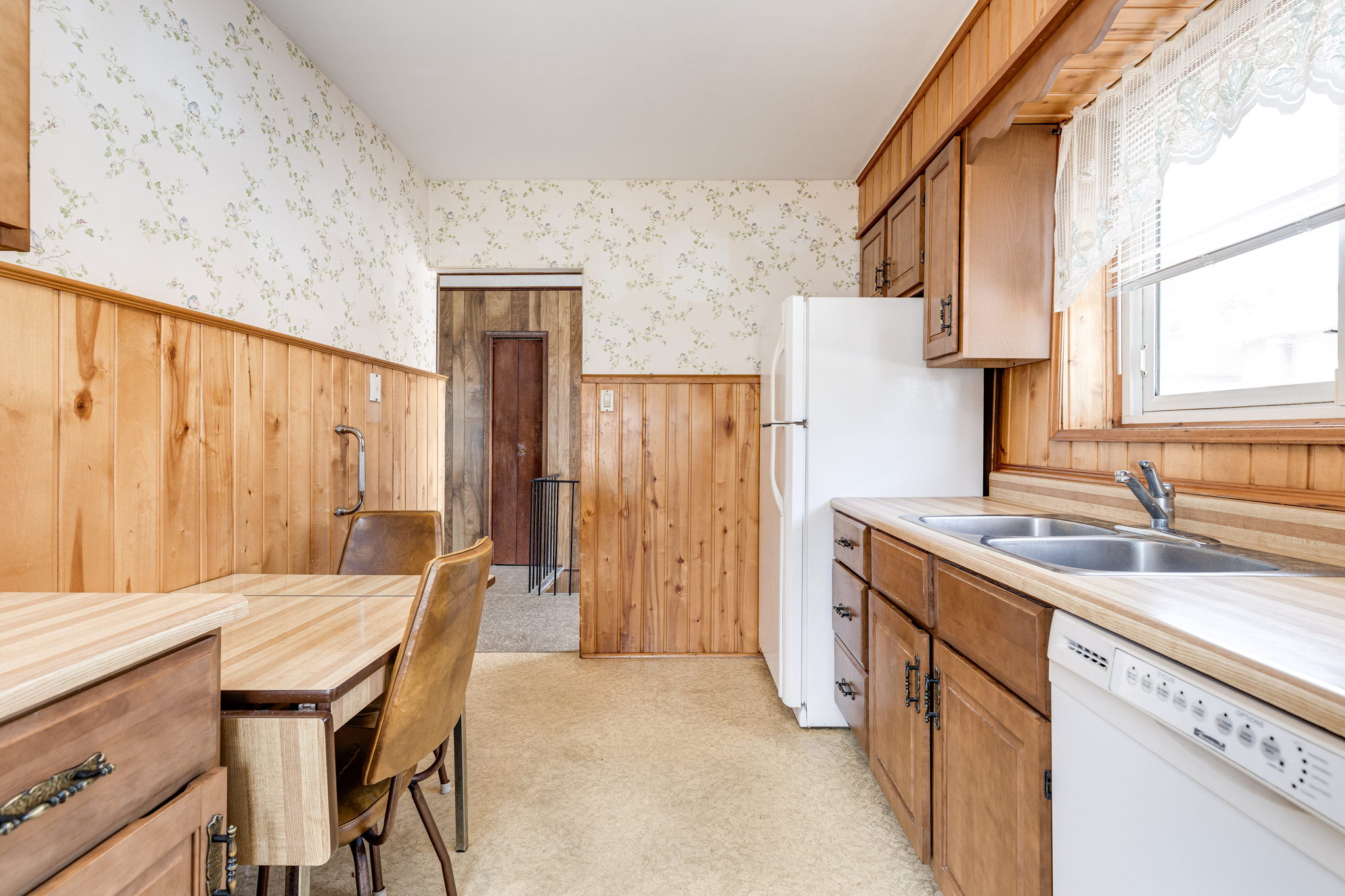 Aurora property showcase — delivered property photograph 6