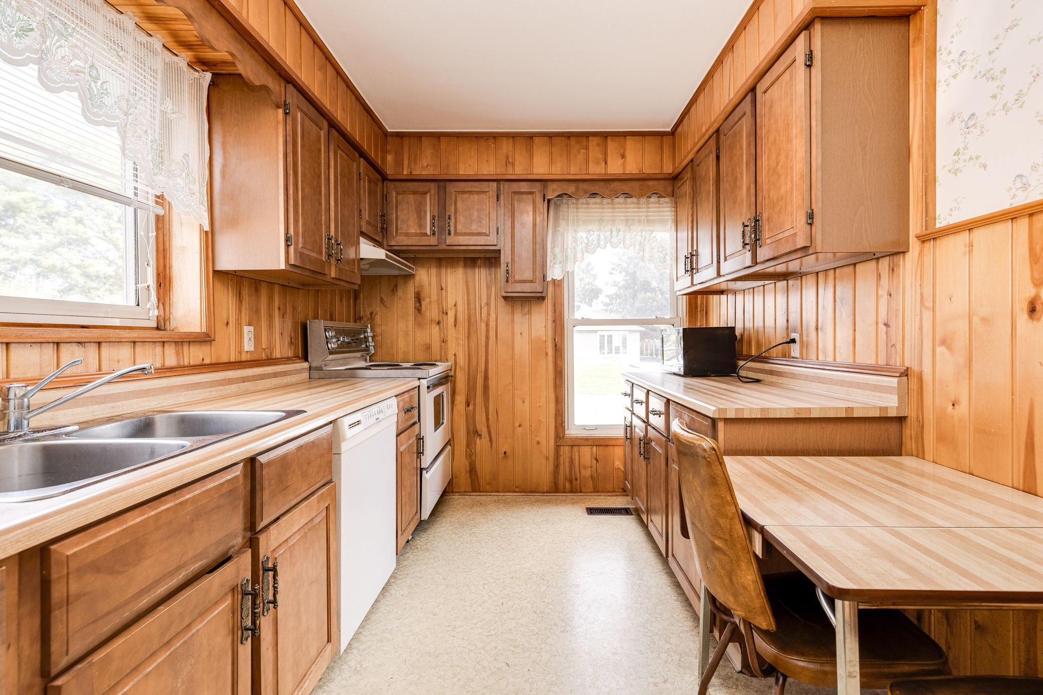 Aurora property showcase — delivered property photograph 5