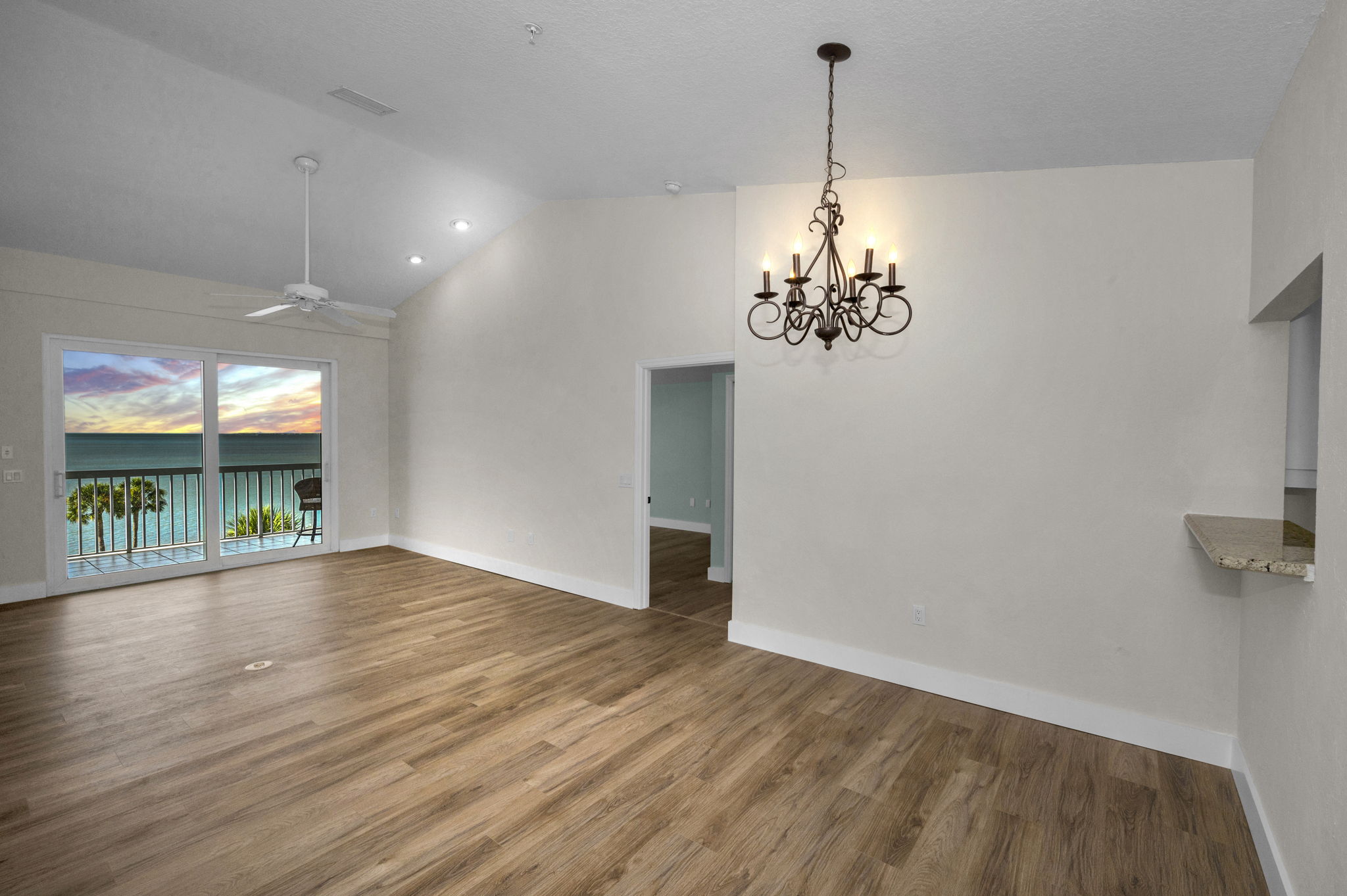 Dining Room2