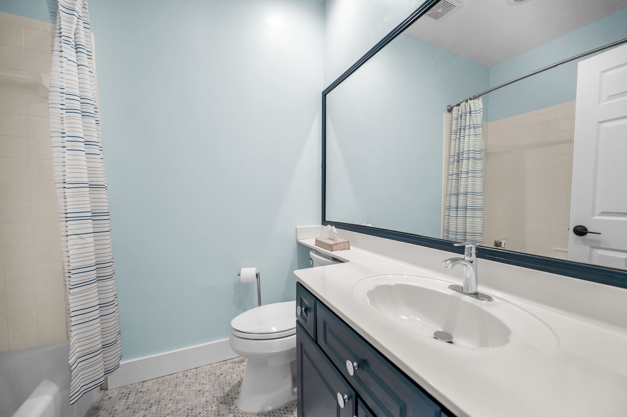 Bathroom2