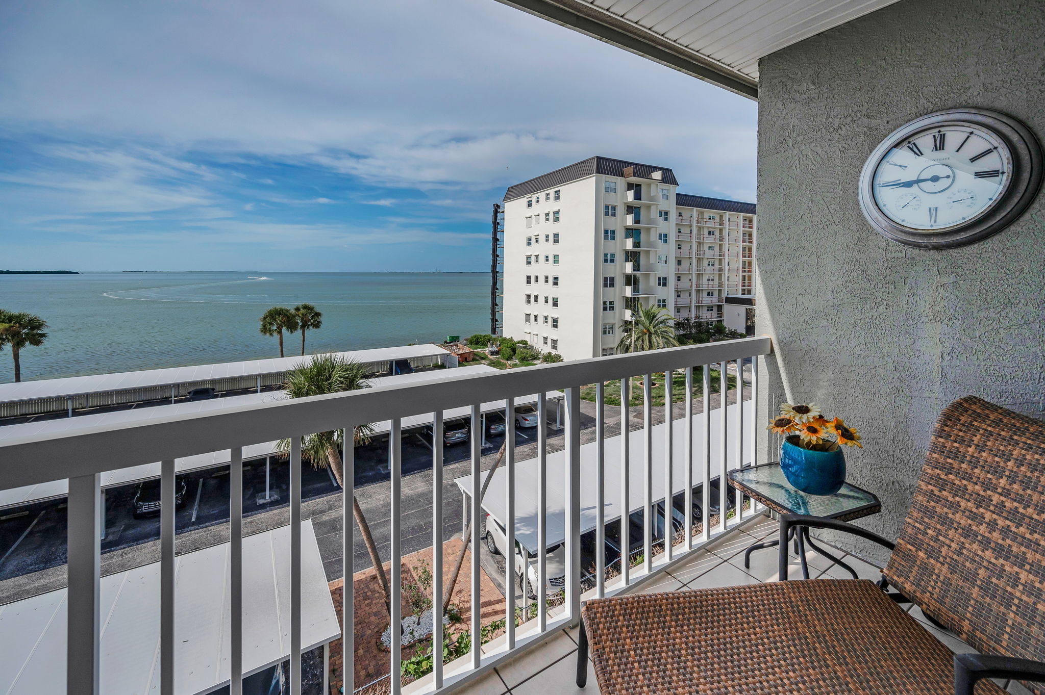 Primary Bedrom Balcony6