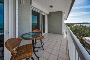 Living Room Balcony6