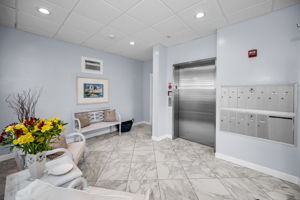 Lobby2
