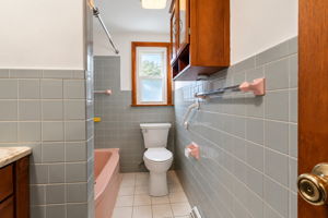  Photo 30