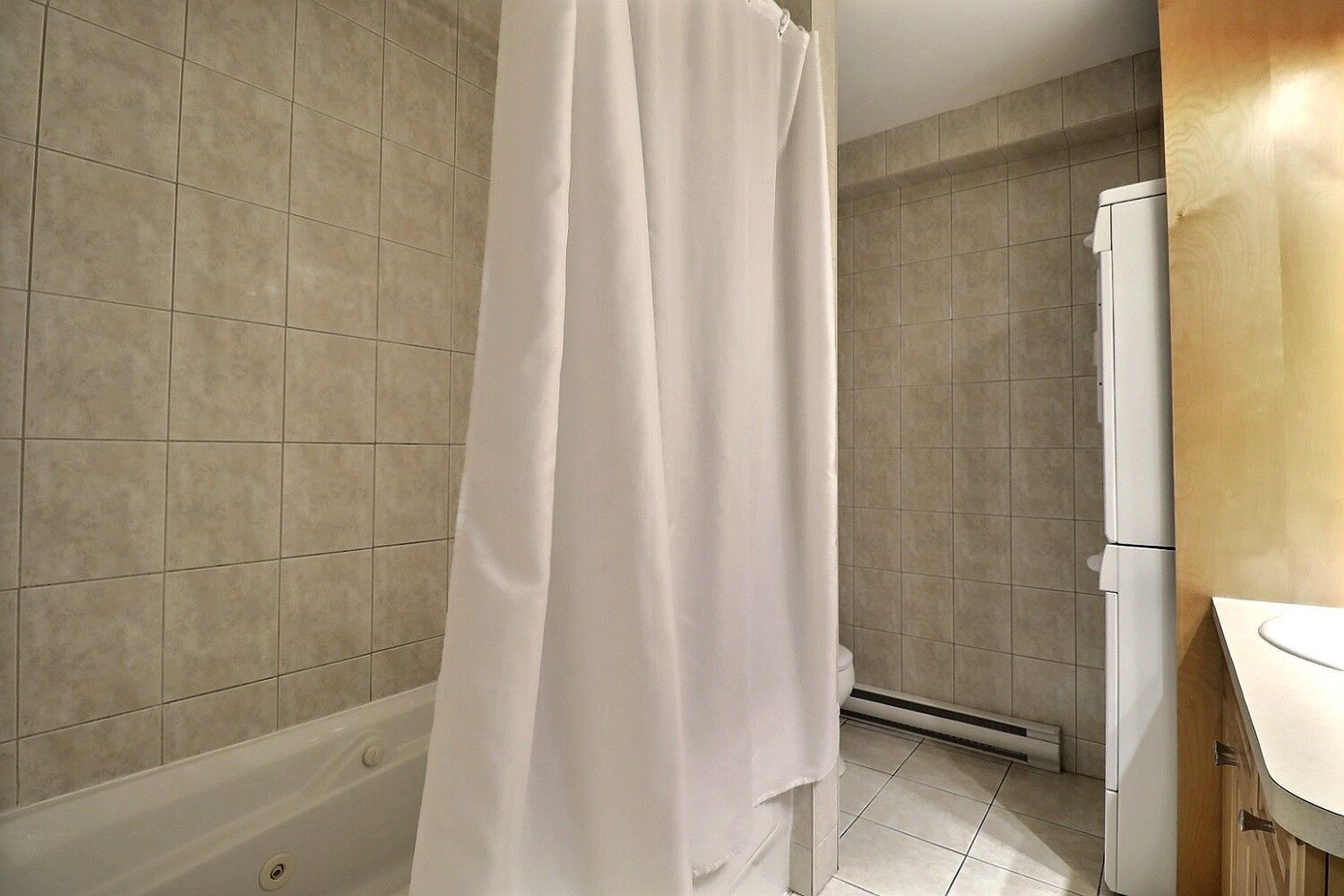 Photo 56