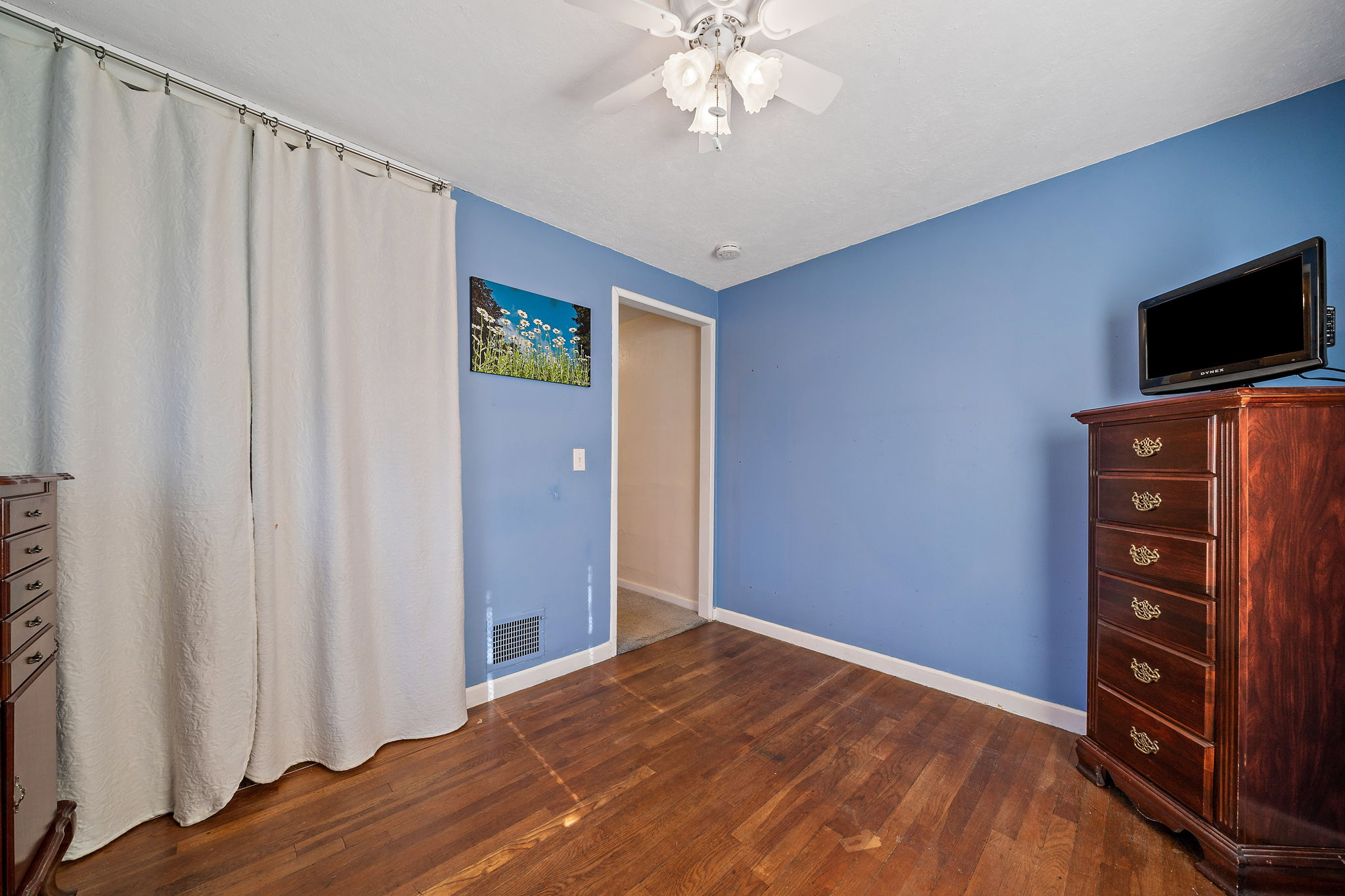 7 Lone Pine Path, Weymouth, MA 02188 TMRE Photography