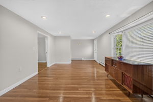 7 Madeline Rd, Tewksbury, MA 01876, USA Photo 9