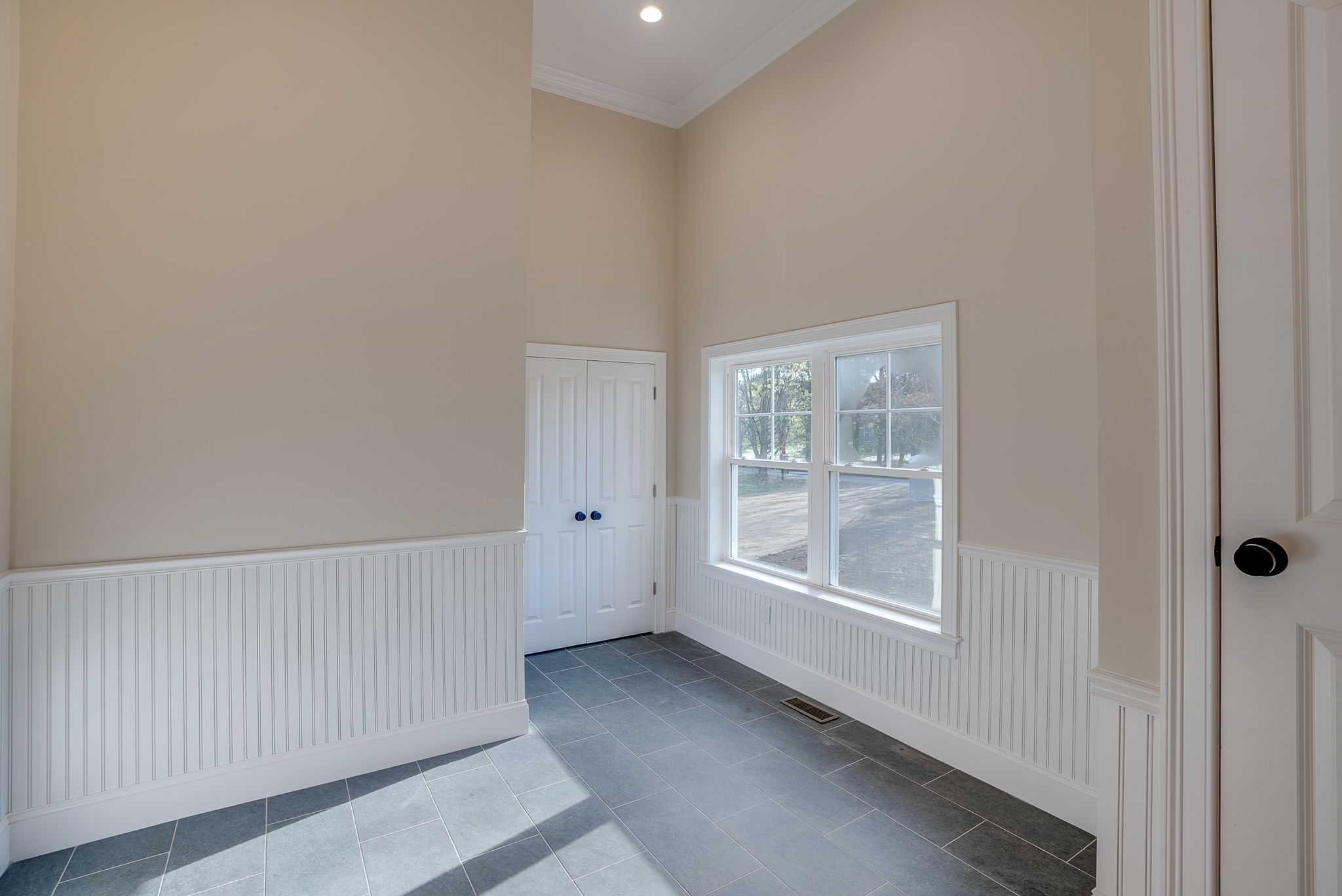 Mud Room - 1