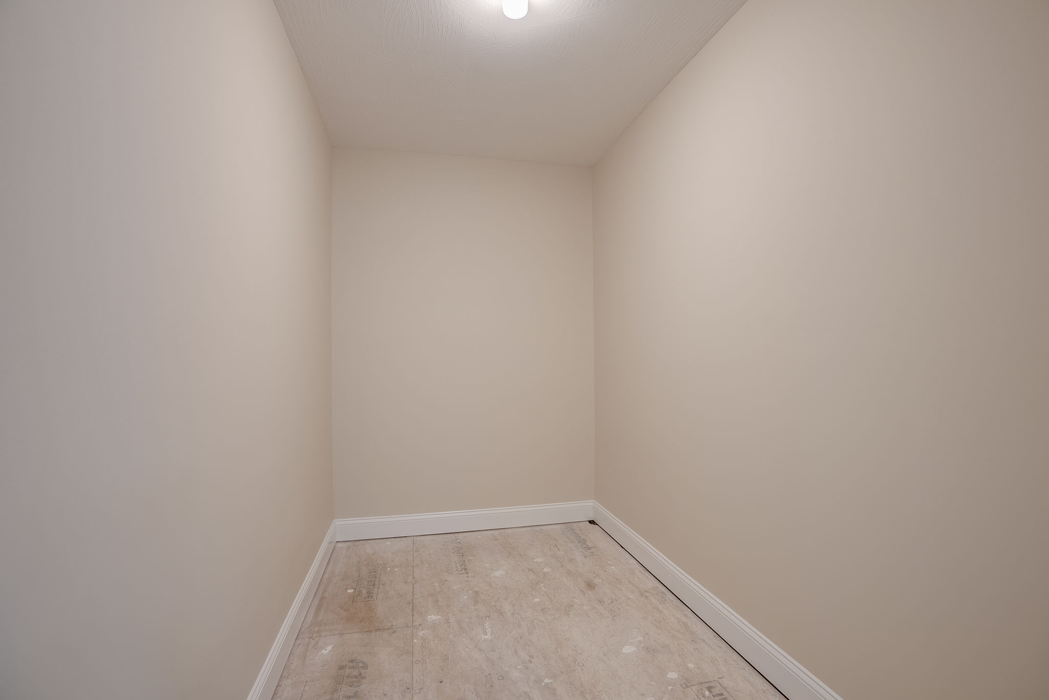 walk in closet