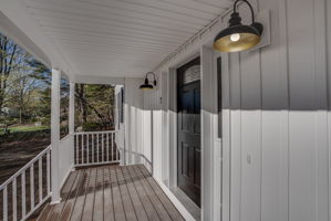 Covered farmers Porch