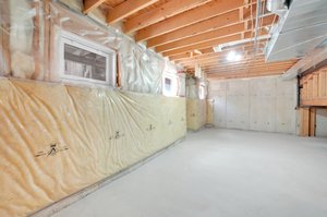  Photo 34
