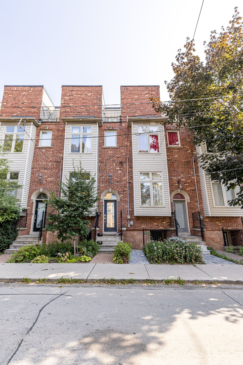 Toronto property showcase — delivered property photograph 57