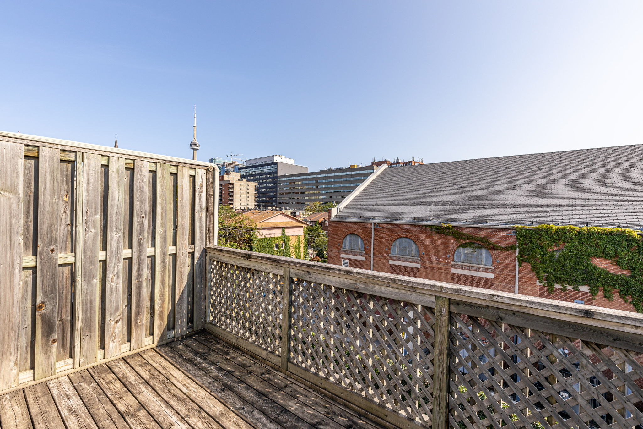 Toronto property showcase — delivered property photograph 49