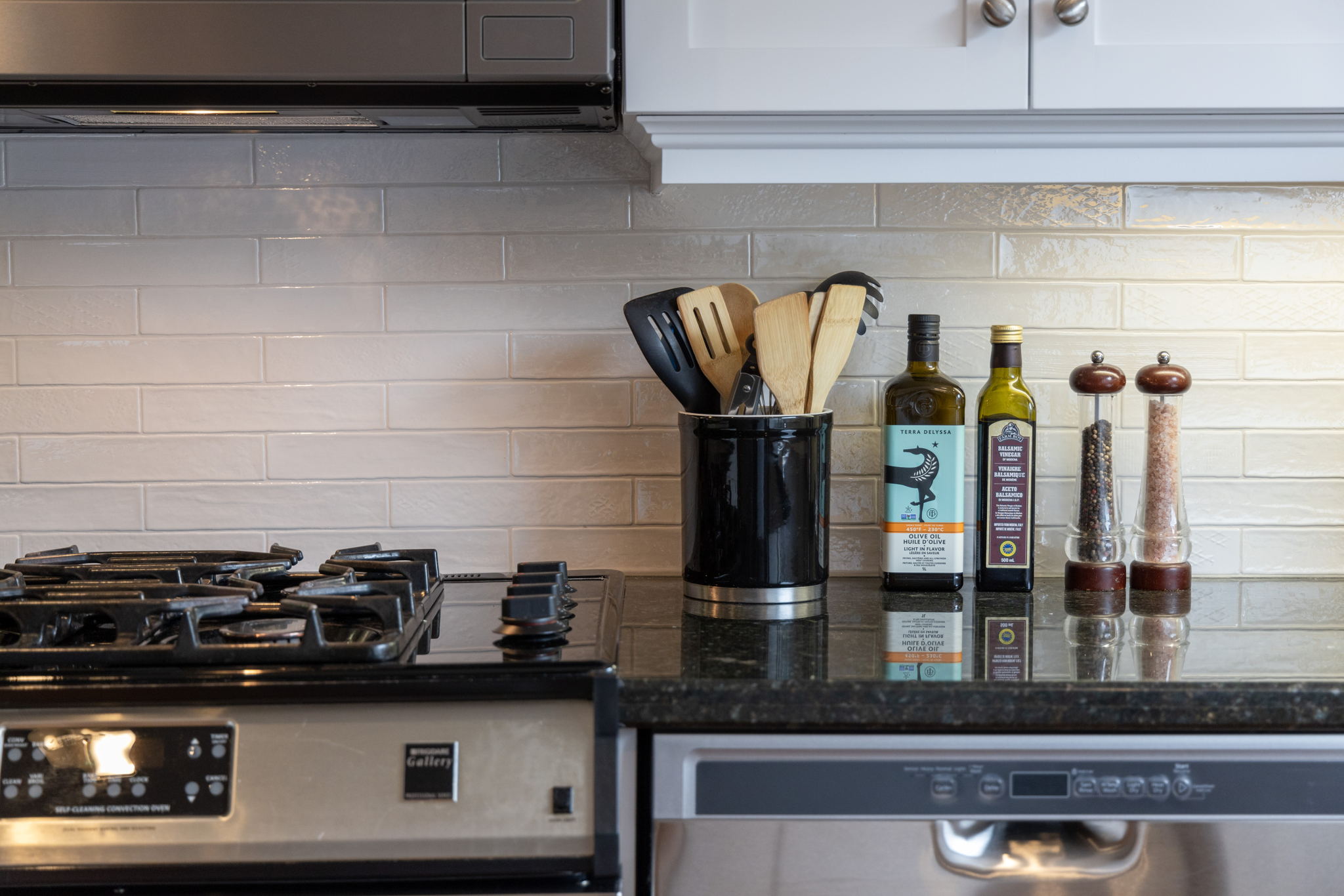 Toronto property showcase — delivered property photograph 31