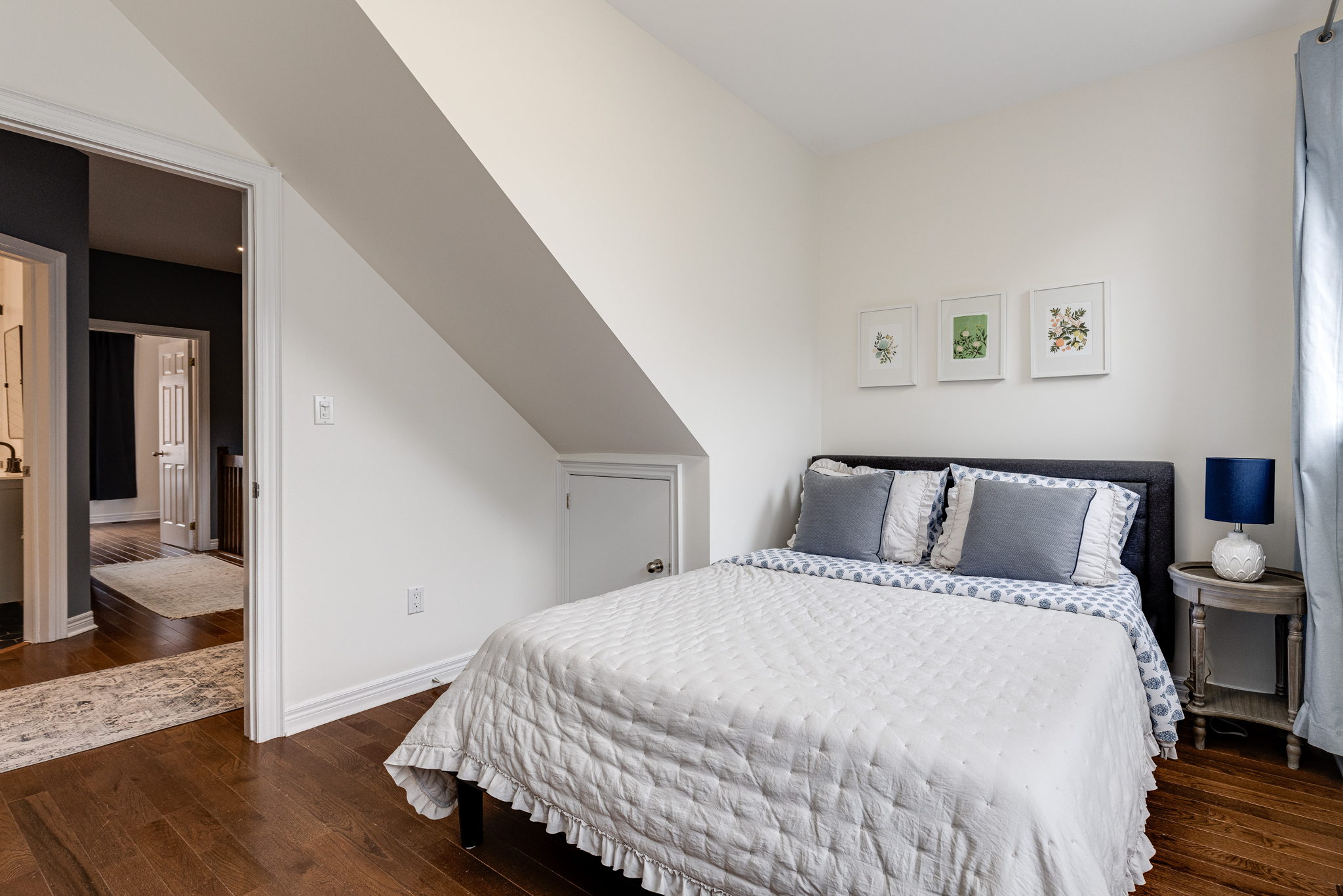 Toronto property showcase — delivered property photograph 16