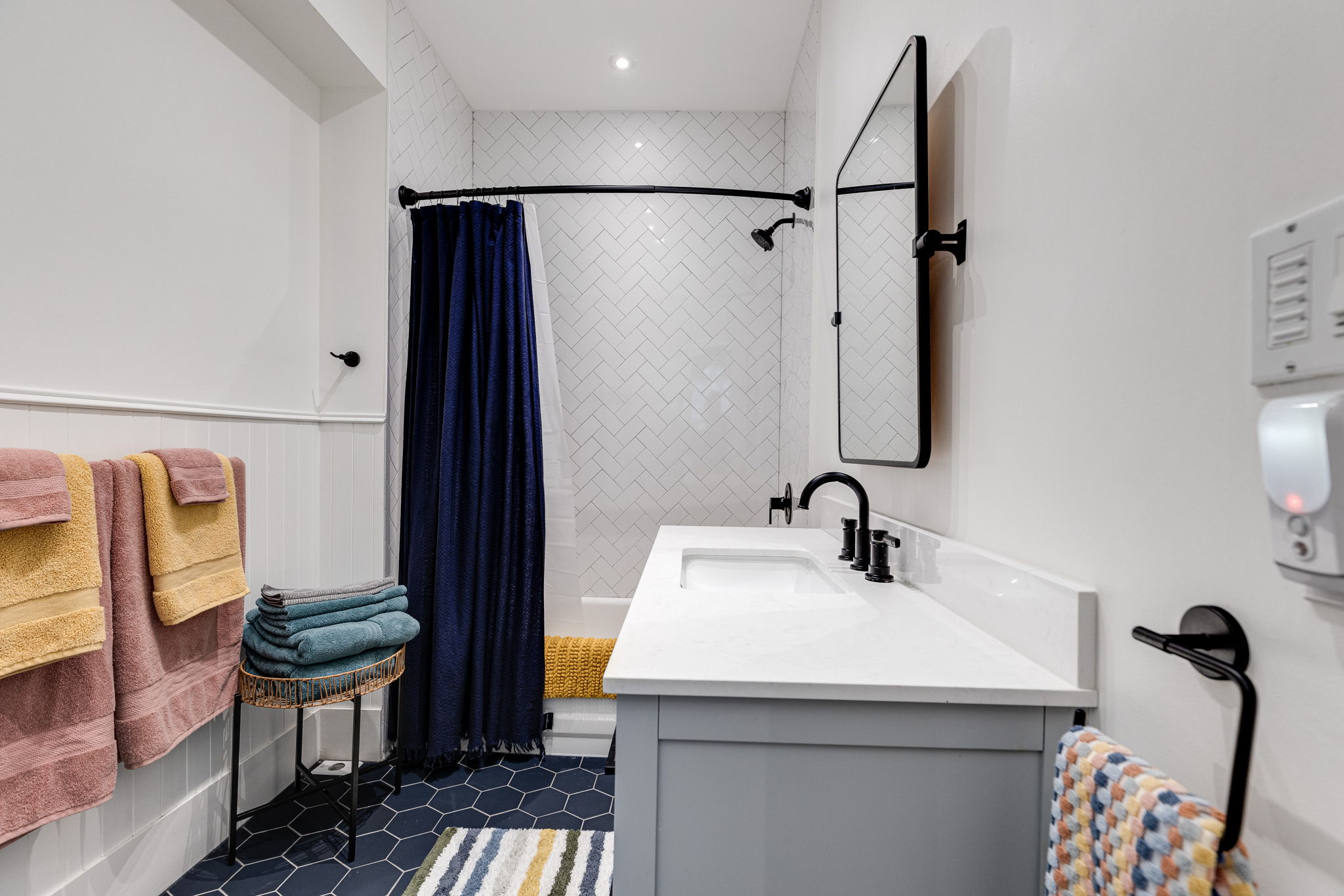 Toronto property showcase — delivered property photograph 18