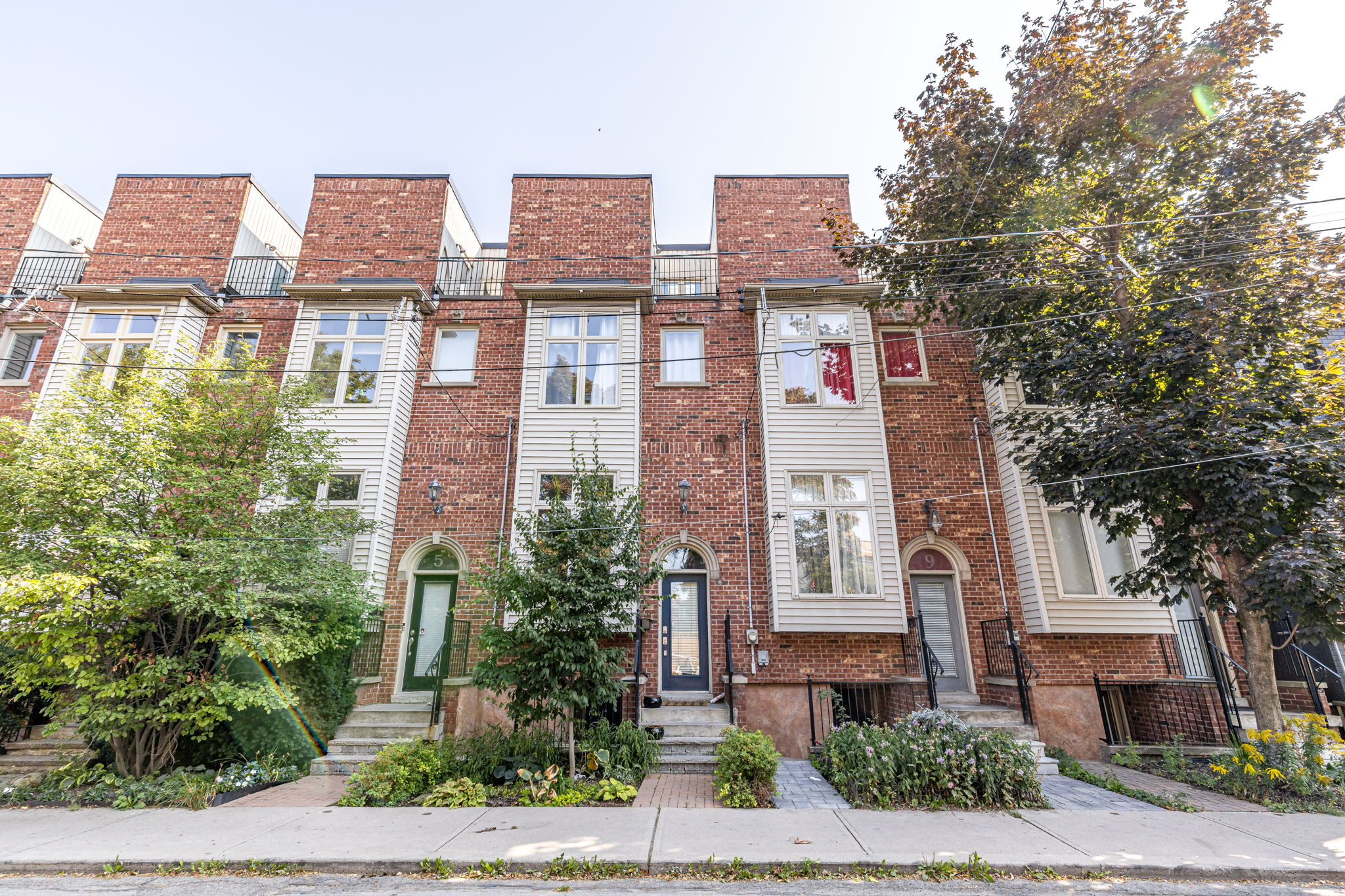 Toronto property showcase — delivered property photograph 58