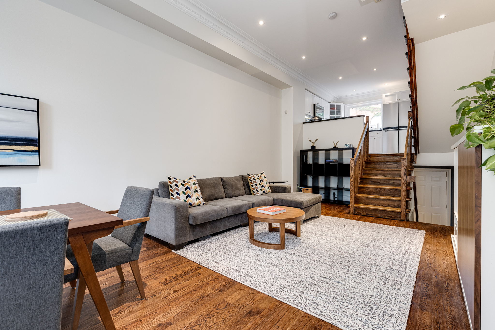 Toronto property showcase — delivered property photograph 4