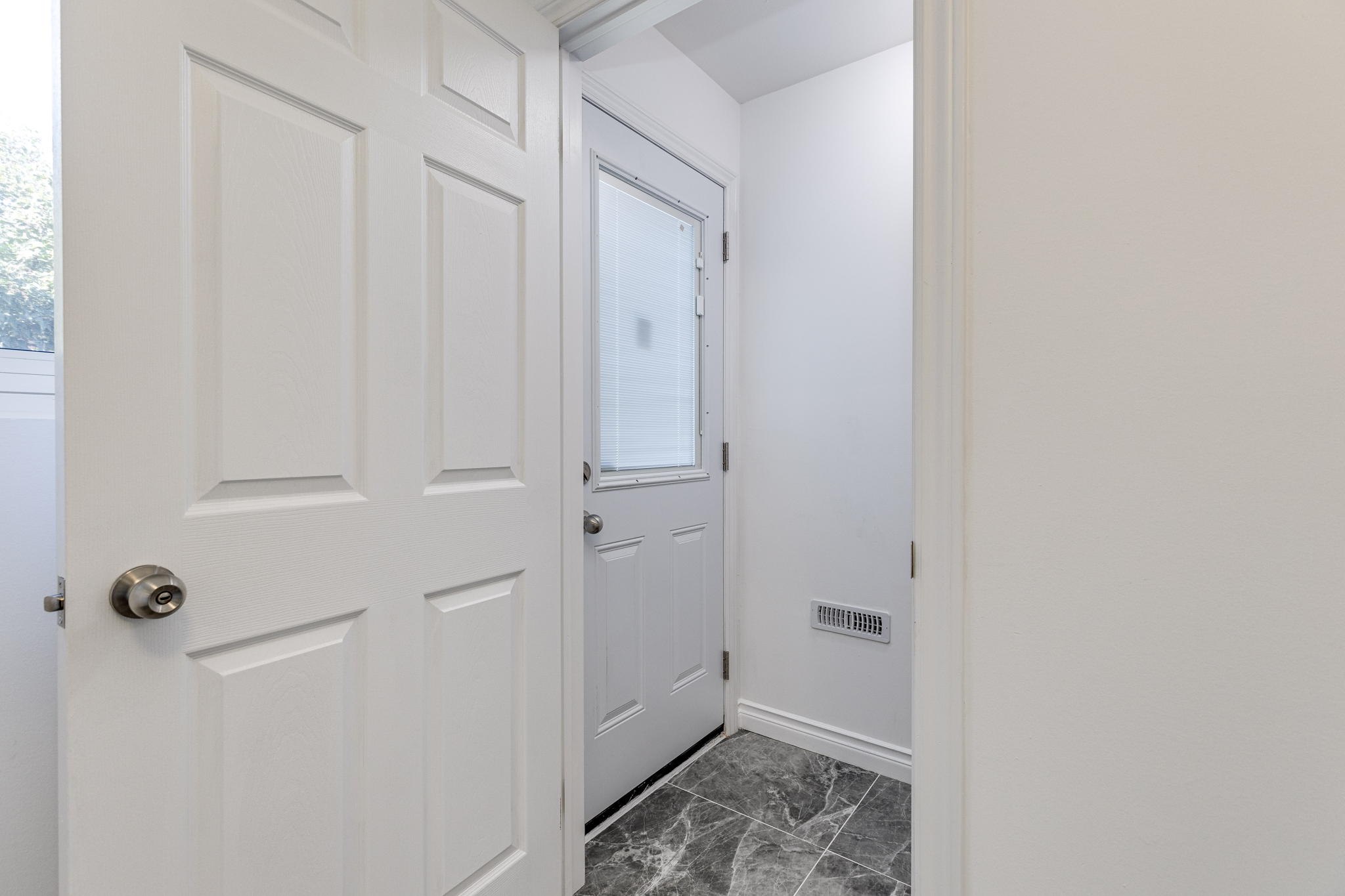 Brampton property showcase — delivered property photograph 24