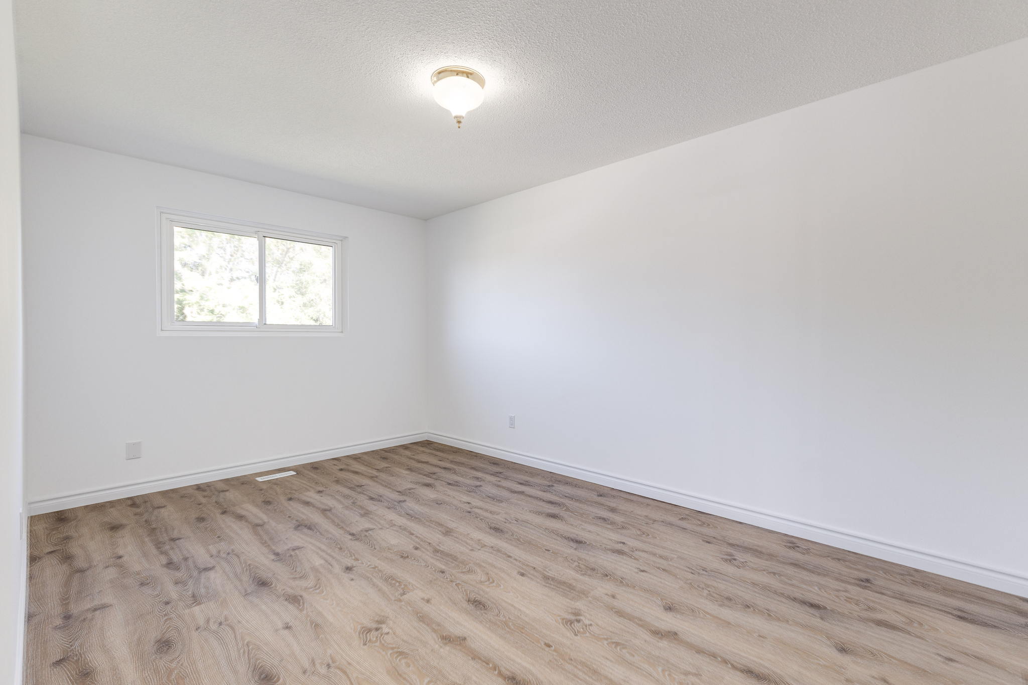 Brampton property showcase — delivered property photograph 21
