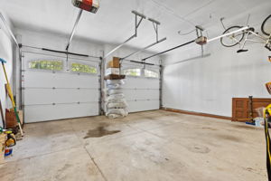  Photo 44