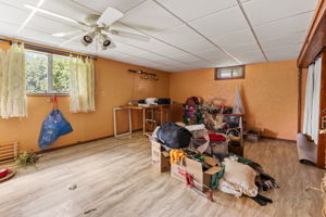  Photo 35