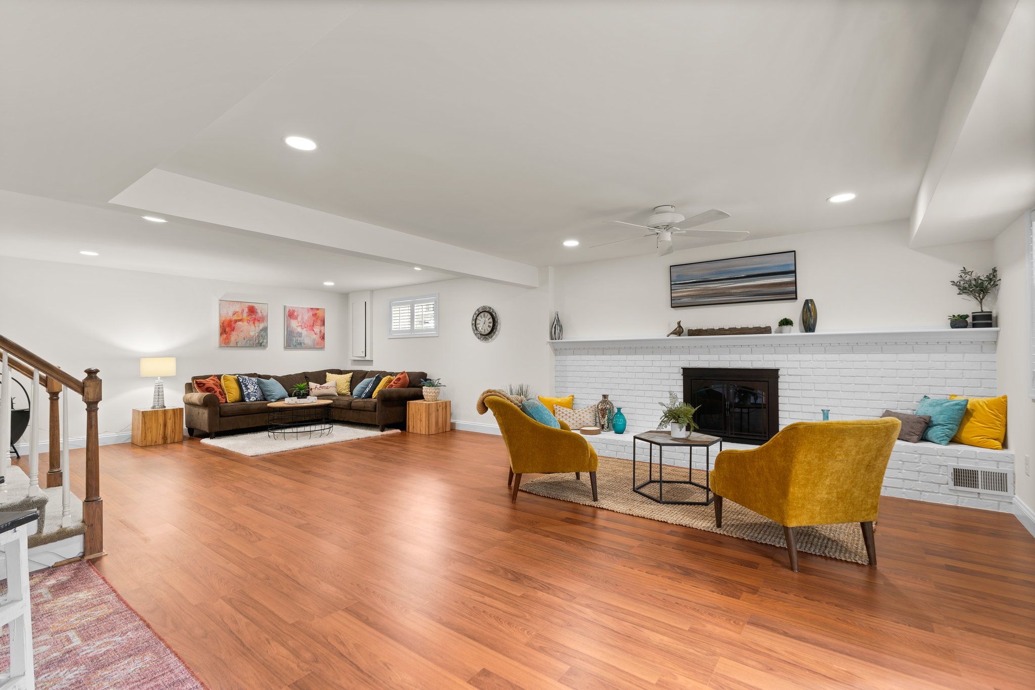  Photo 34