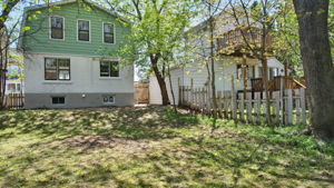  Photo 33