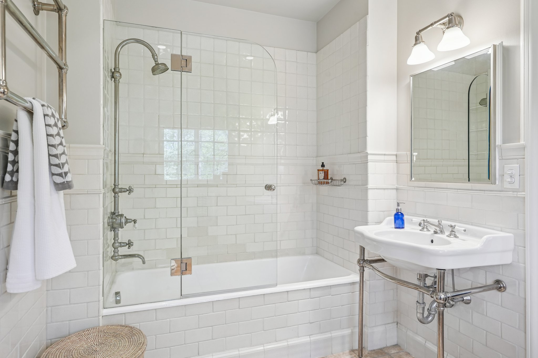 Primary ensuite bath