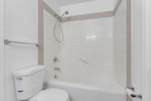  Photo 31